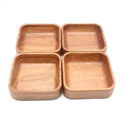 קערת עץ מרובעת